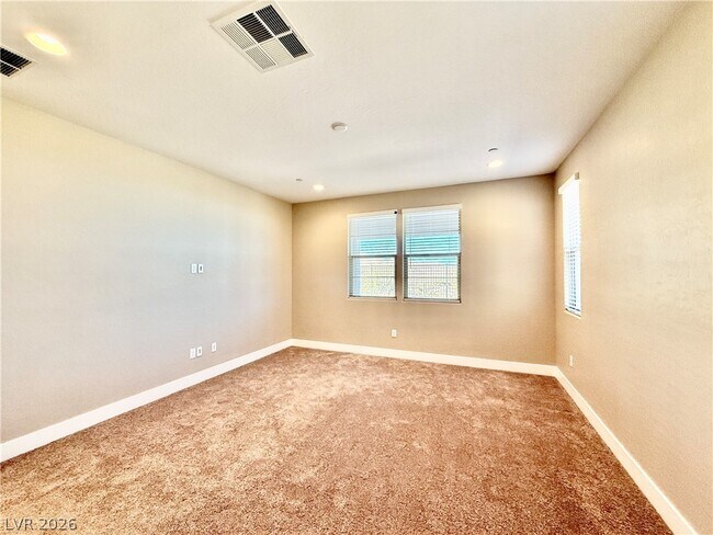 Building Photo - 2256 Fish Hawk St