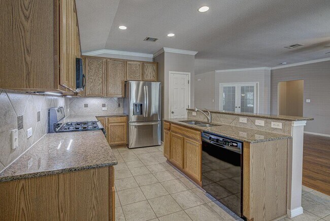 Building Photo - 2008 Creek Ledge Pl