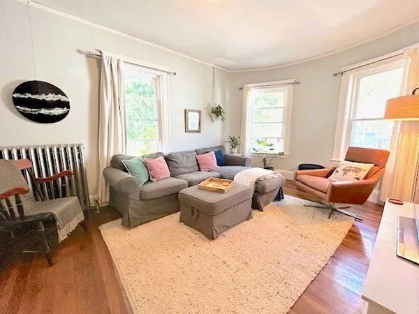 Building Photo - 35 Oakland Rd