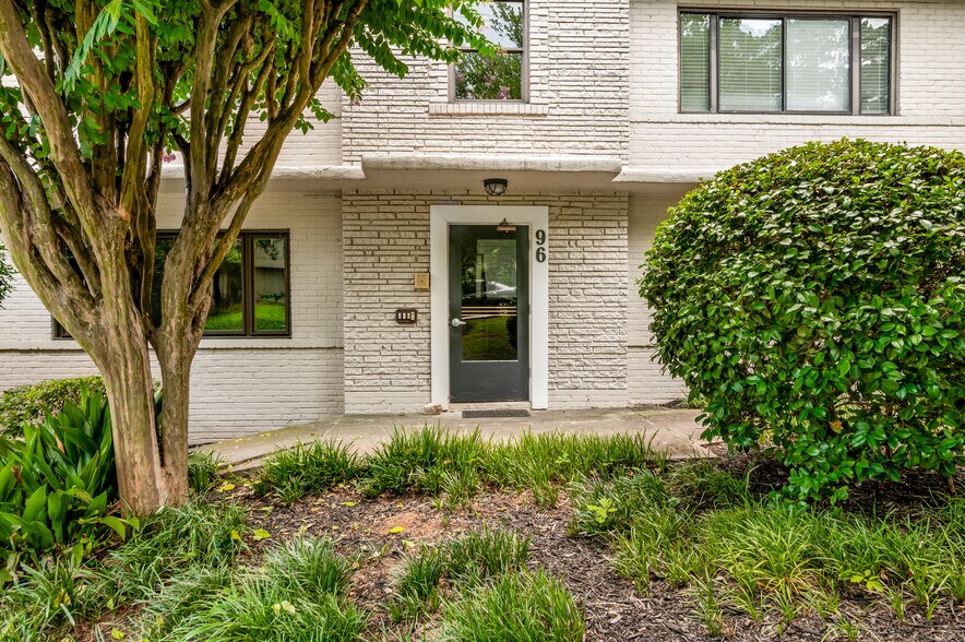 Front entry to the building - 96 Ardmore Pl NW