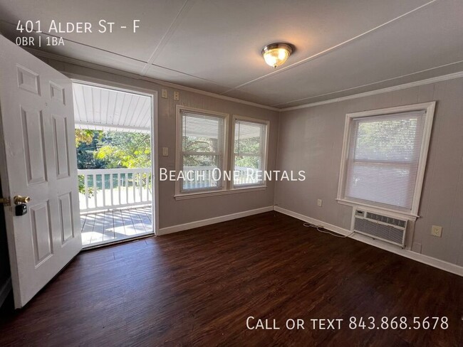 Building Photo - Myrtle Beach - Studio Apartment (All Utili...