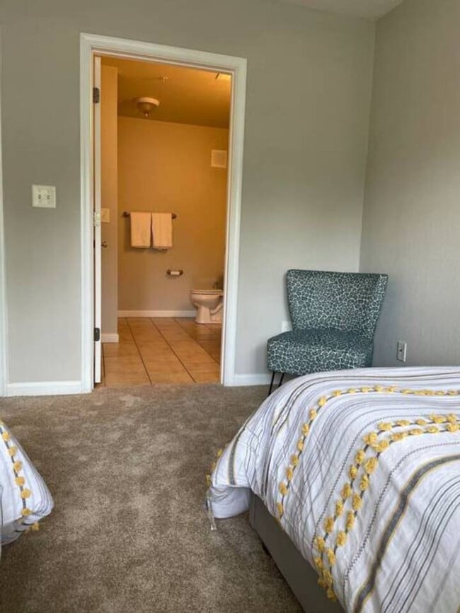 Building Photo - 3500 Clover Rd