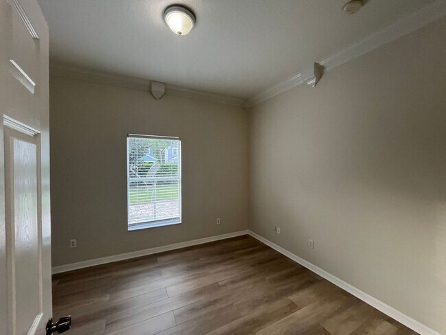 Building Photo - Corner Lot, 4 Bedroom Home with Pool at No...