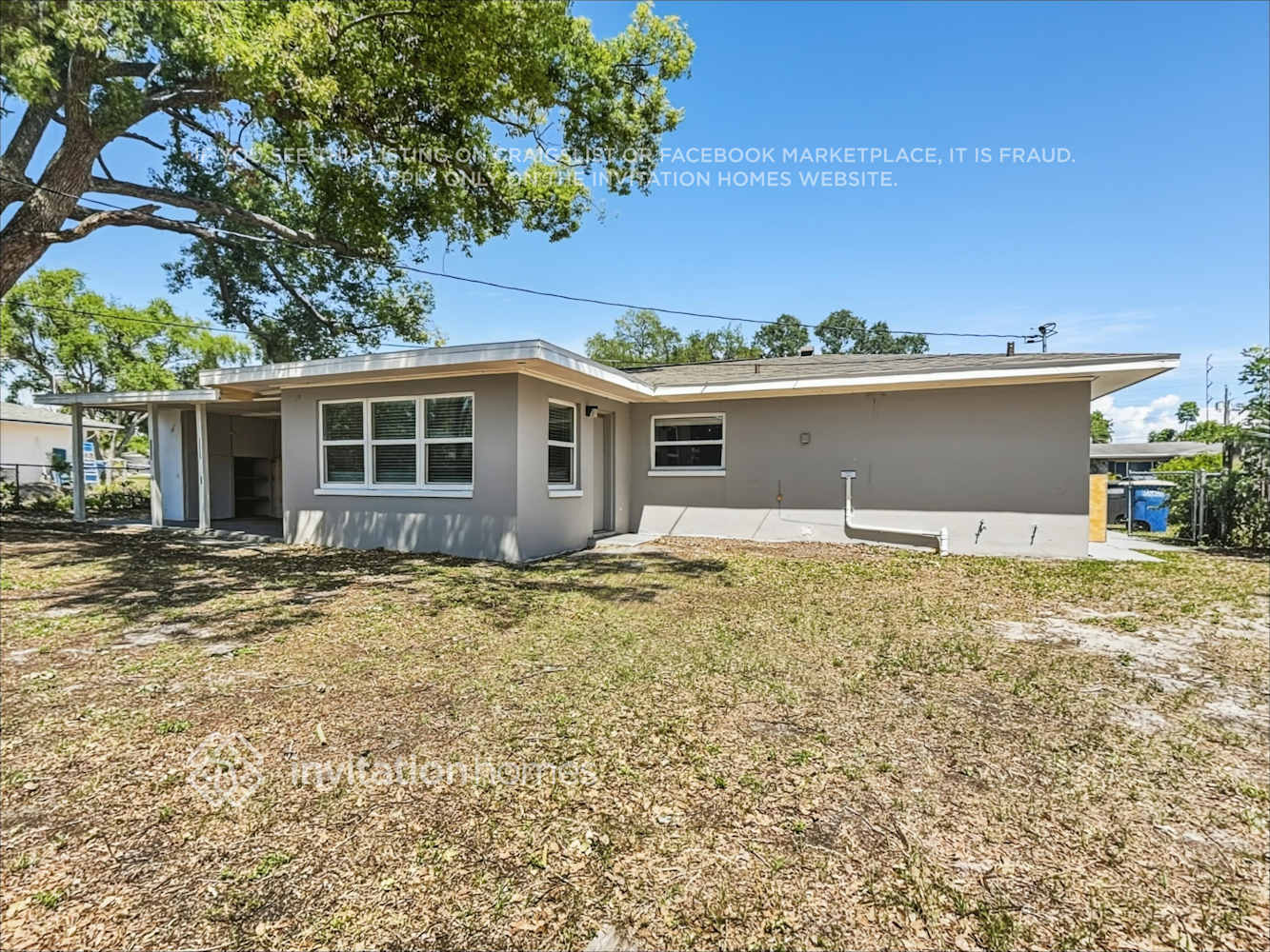Building Photo - 1938 Summit Dr