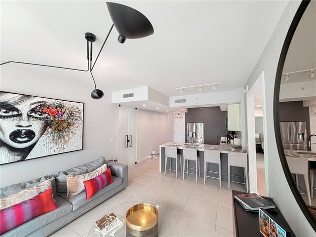 Building Photo - 31 SE 5th St