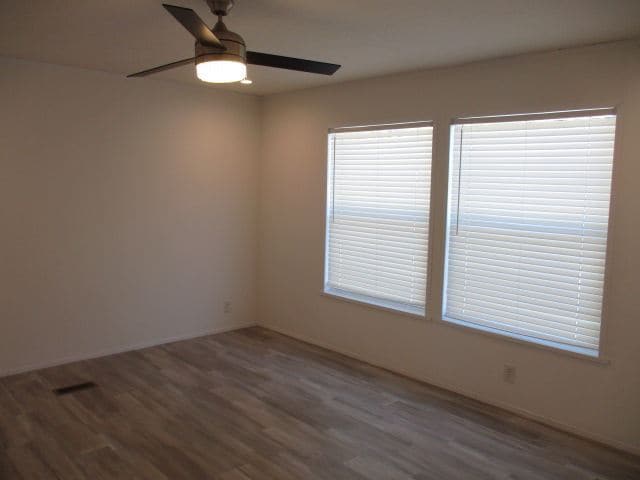 Building Photo - 7255 126th St W