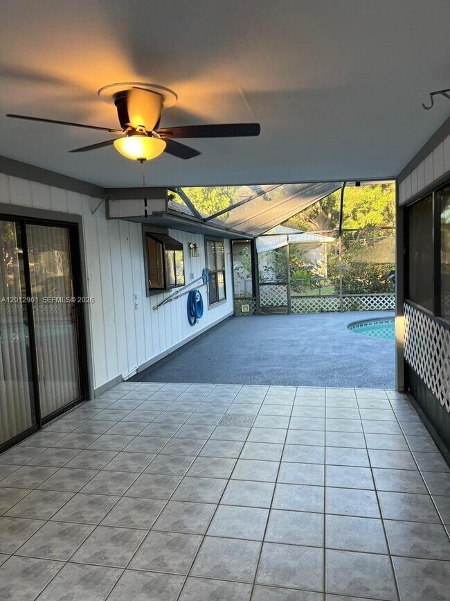 Building Photo - 7403 Winter Garden Pkwy
