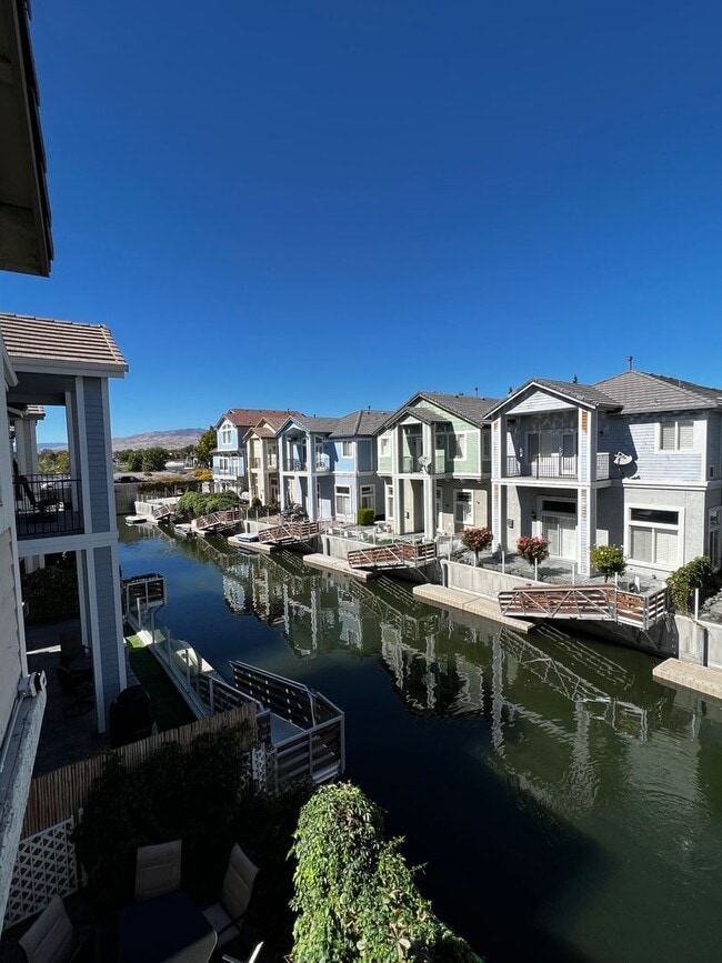 Building Photo - 1142 Harbour Cove Ct