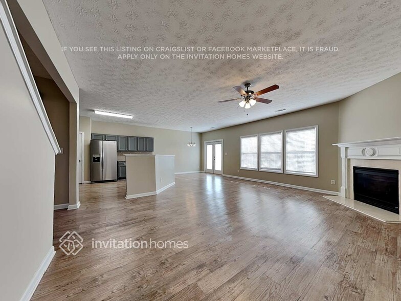 Building Photo - 6680 Island Pointe Dr