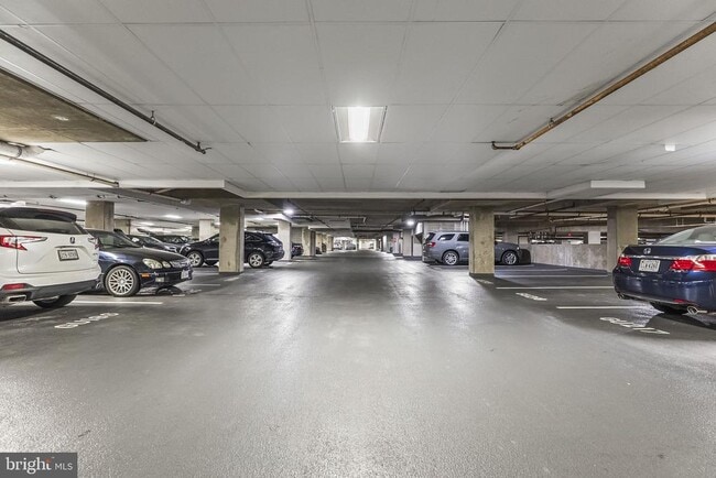 Building Photo - 12000 Market St