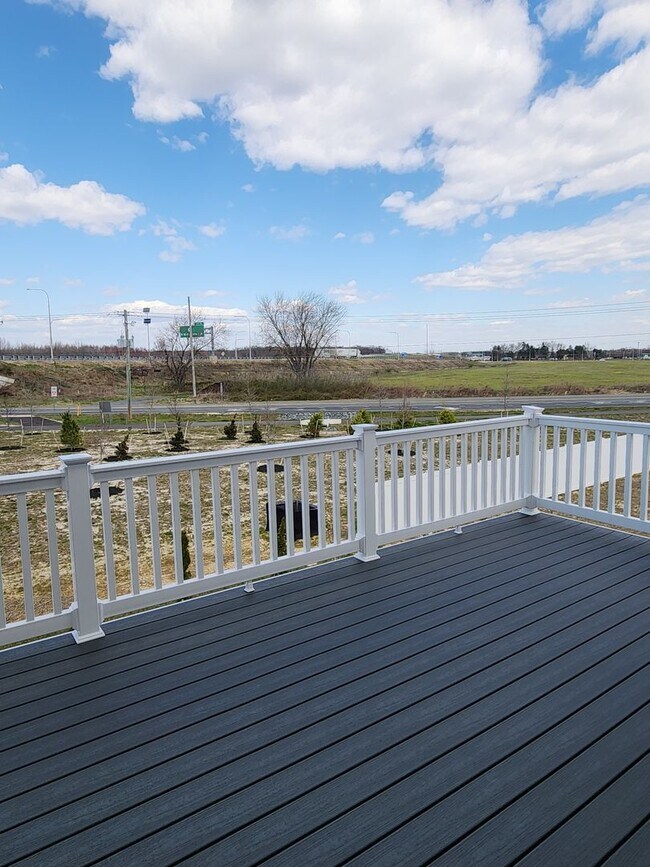 Building Photo - New Construction Townhome in Middletown