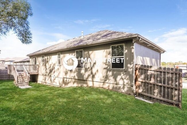 Building Photo - 4 Bedroom Pet-Friendly Home in Independenc...