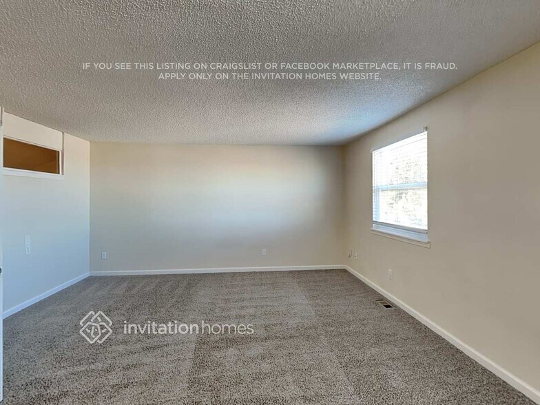 Building Photo - 4283 S Halifax Way