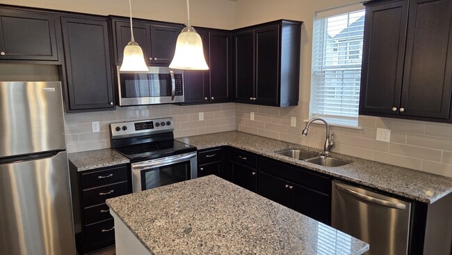 Building Photo - 5929 S Boddington Ln