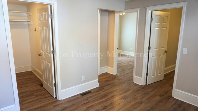 Building Photo - 4BR/2BA Home Downtown Near Brooklyn Arts District - $1,750/month - Pet Friendly*