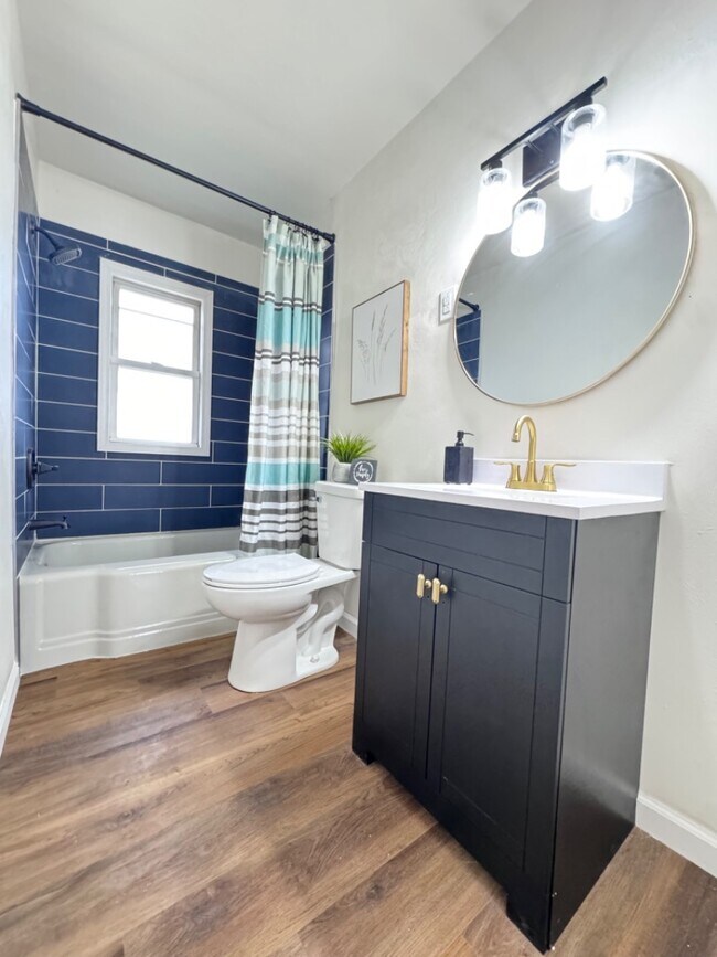 Building Photo - 1609 Foster Dr