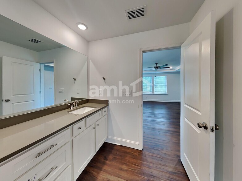 Building Photo - 789 Alcovy Ml Pk