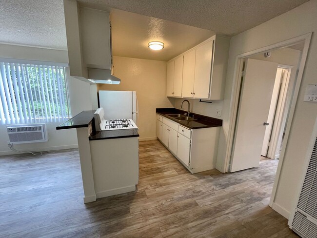 Interior Photo - Fulton-6842
