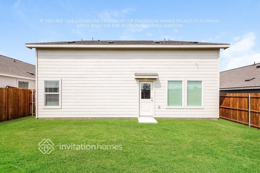 Building Photo - 2910 Potter Wy