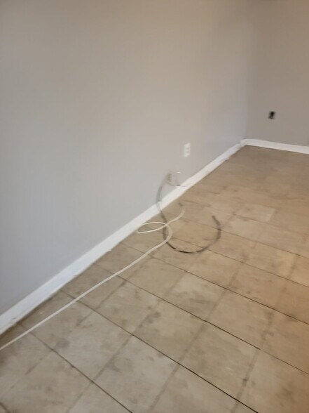 Building Photo - 11708 Locust Dale Ct