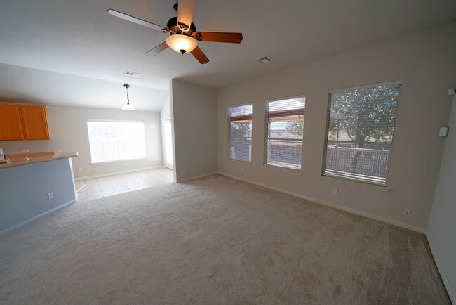 Building Photo - Gorgeous Single Story Home in Cibolo! Real...