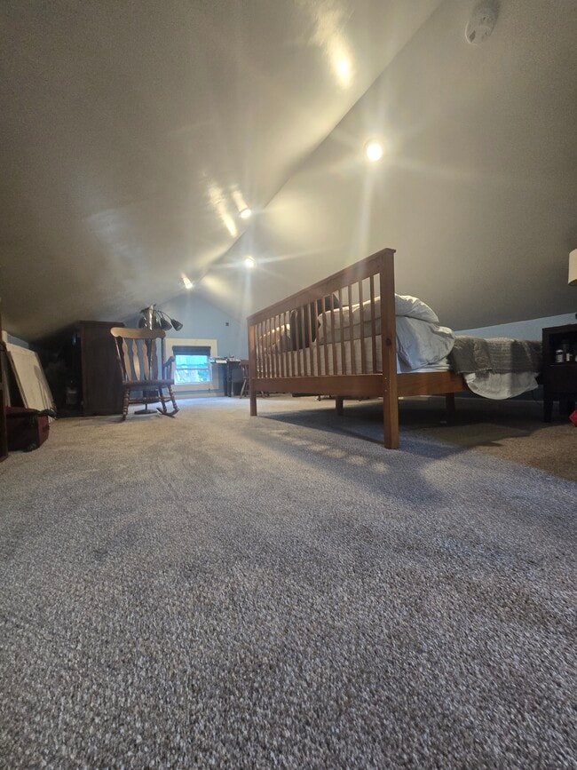 Building Photo - 5408 Main St