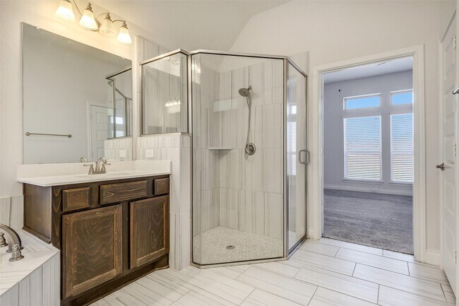 Building Photo - 10835 High Red Mesa