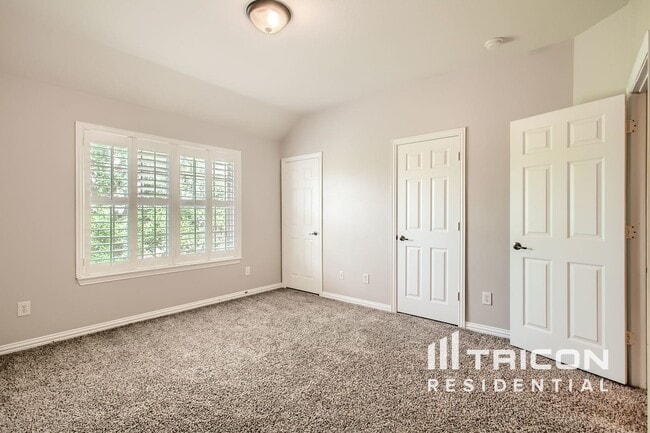 Building Photo - 5715 Danville Ln