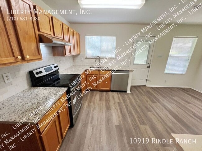 Building Photo - 10919 Rindle Ranch