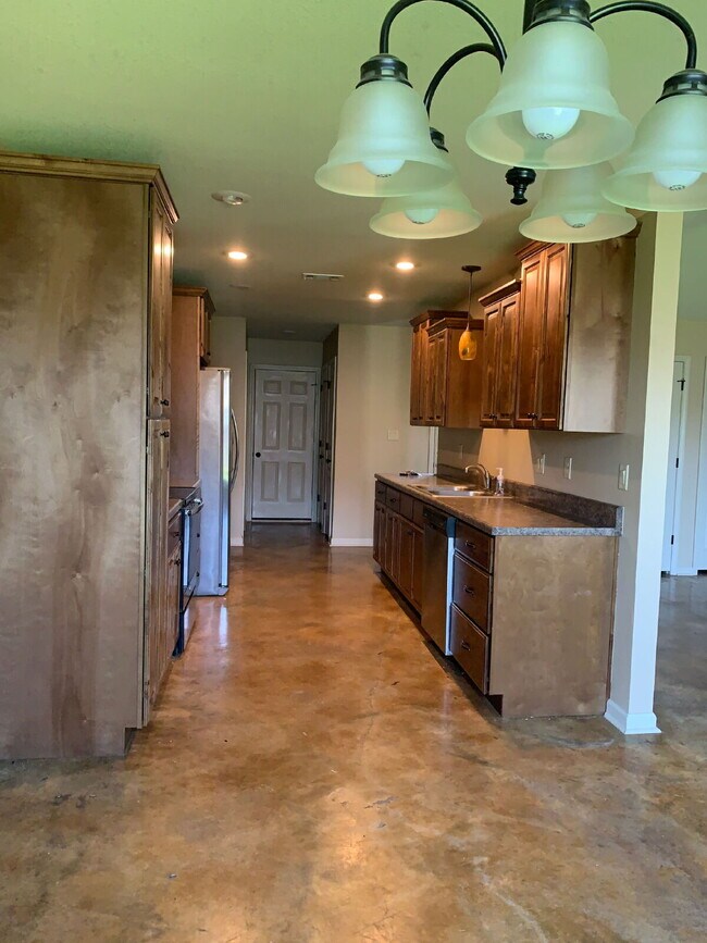 Building Photo - 434 Wildwood Point