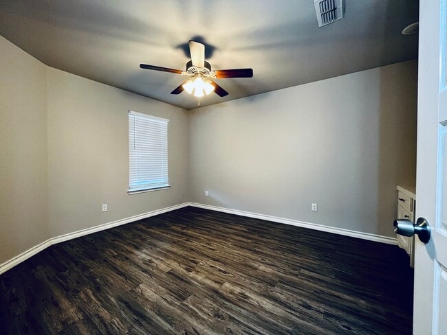 Building Photo - 4 Private Suites • Walk to Texas Tech • Modern Finishes