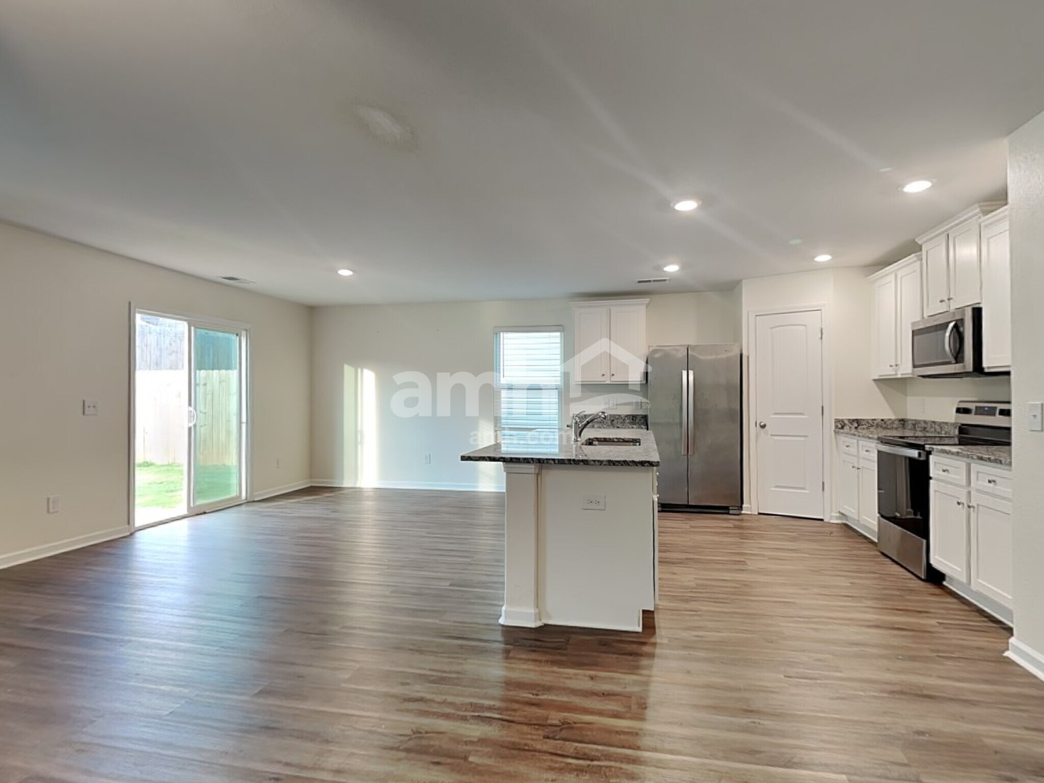Building Photo - 6041 Mason Tucker Dr