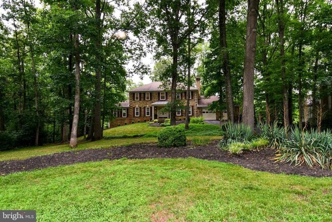 Building Photo - 12134 Holly Knoll Cir
