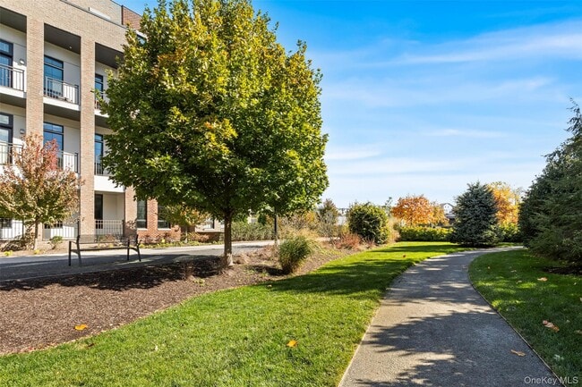 Building Photo - 4 Lighthouse Lndg