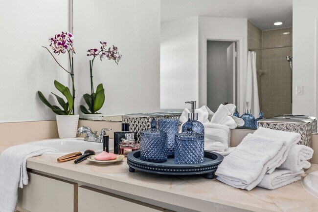 Building Photo - 1040 Hali Ridge Ct