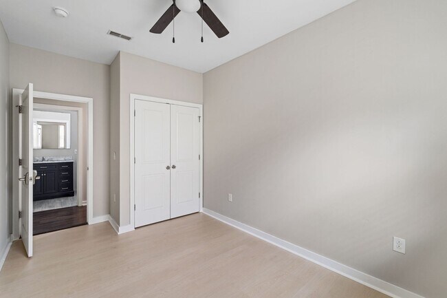 Building Photo - 1409 N 15th St