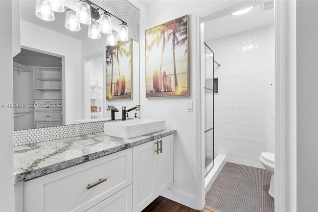 Building Photo - 385 NW 36th Ave