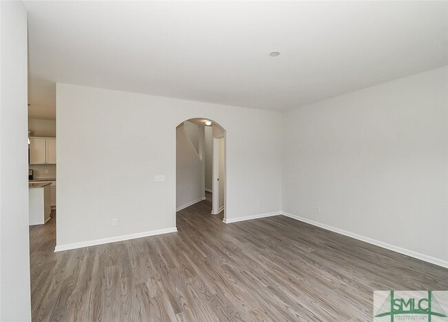Building Photo - 104 S Trl Wy