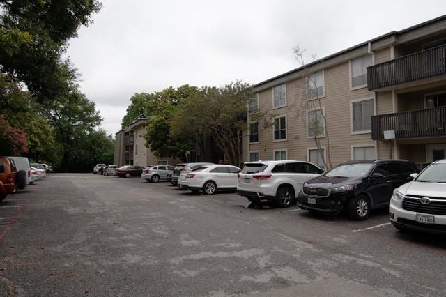 Building Photo - 4851 Cedar Springs Rd