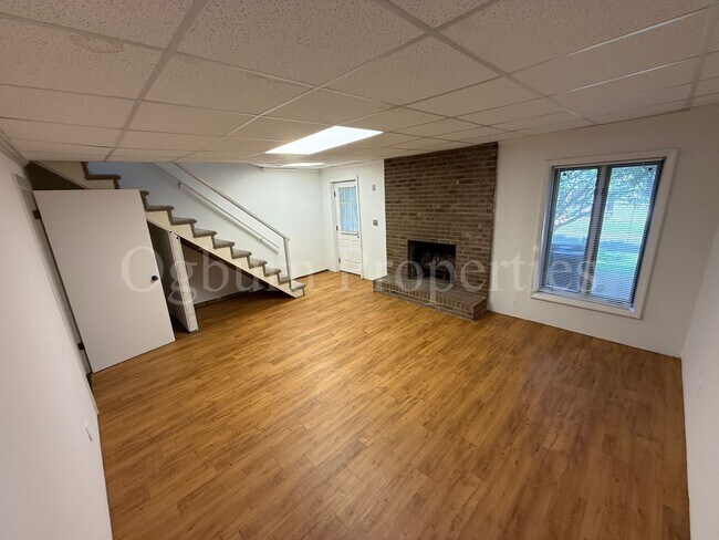 Building Photo - 1905 Winding Ridge Ct