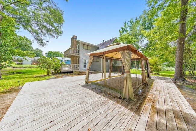 Building Photo - 1561 Sultan Ln