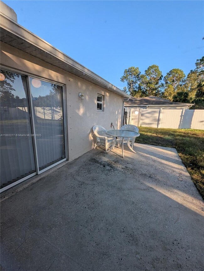 Building Photo - 78 Pine Grove Dr