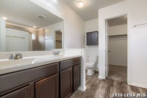 Building Photo - 1818 Strawberry