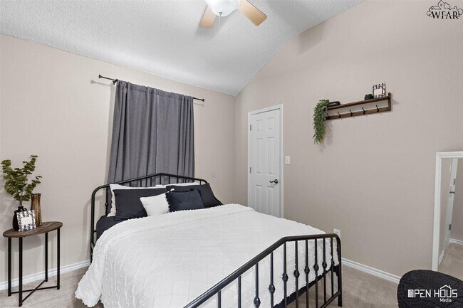 Building Photo - 6036 Van Dorn Dr
