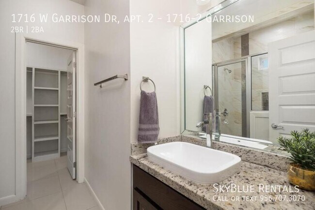 Building Photo - 1716 W Garrison Dr