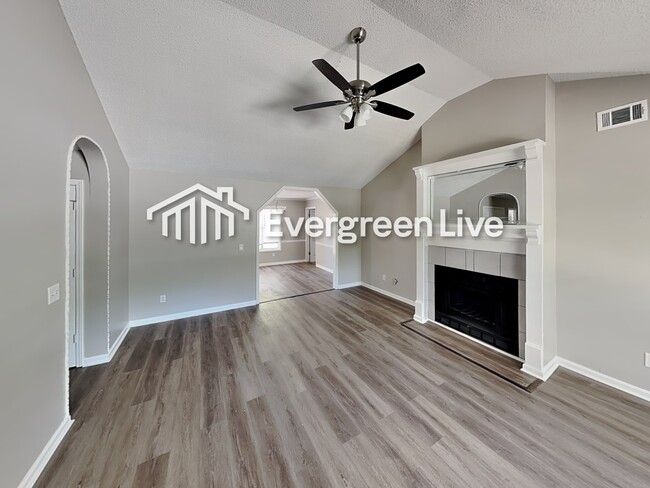 Building Photo - 55 Dove Point