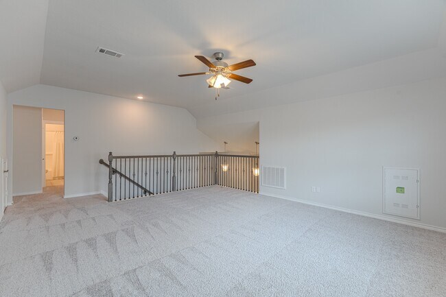 Building Photo - 59 Pioneer Canyon Pl