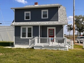 Building Photo - 1501 Stringtown Rd