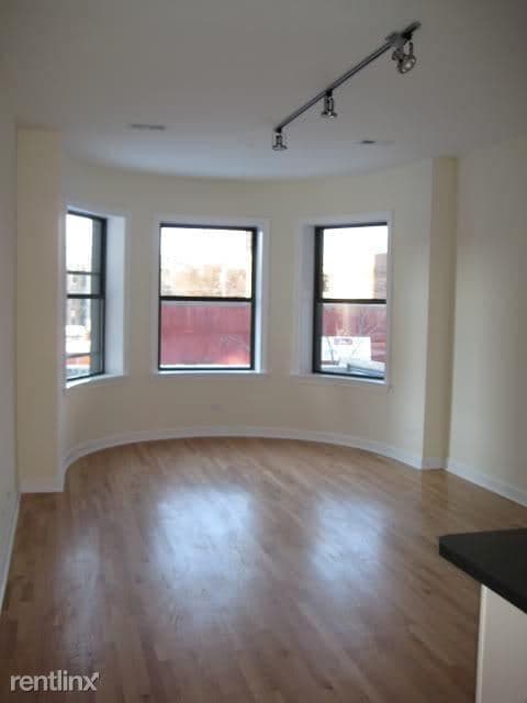 Building Photo - 4710 N Sheridan Rd