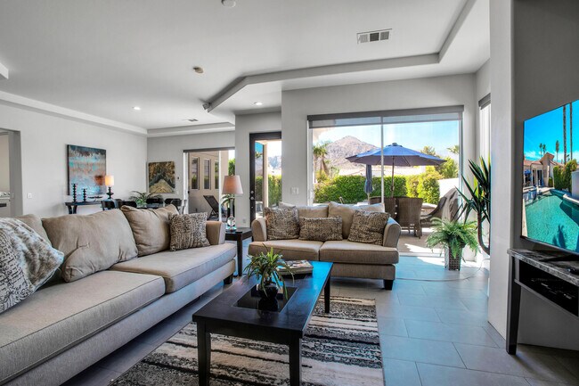 Building Photo - 78858 Breckenridge Dr